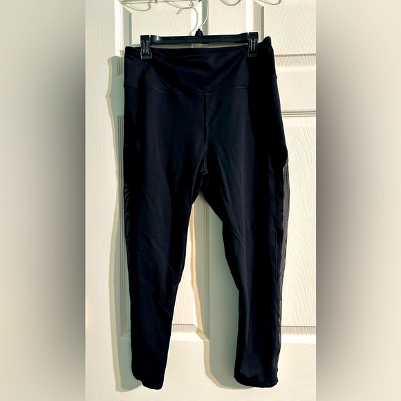 Victoria's Secret Pants - Women’s Victoria’s Secret Black Leggings with Mesh Calves Size: 16